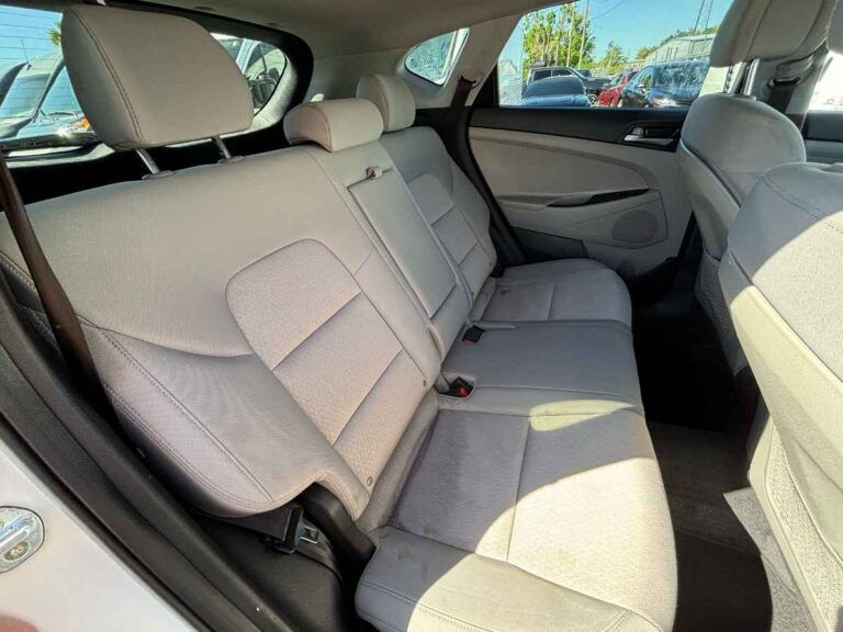 2018-hyundai-tucson-se-665577 (11)