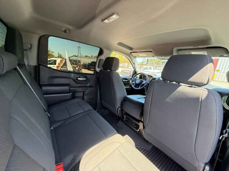 chevrolet-silverado-1500-custom-2021-branco-216242 (16)