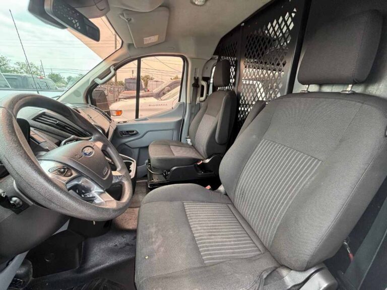 2018-ford-transit-250-branco-A89519 (11)