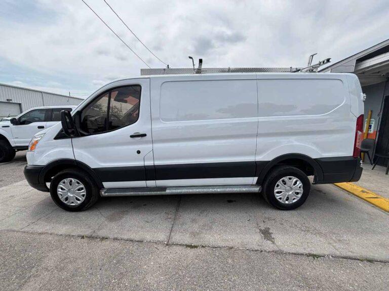2018-ford-transit-250-branco-A89519 (2)