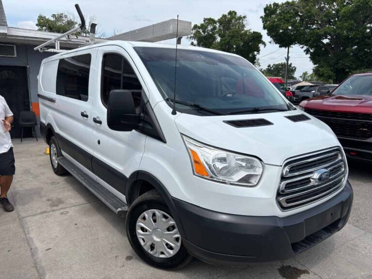 2018-ford-transit-250-branco-A89519 (3)