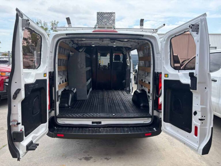 2018-ford-transit-250-branco-A89519 (5)