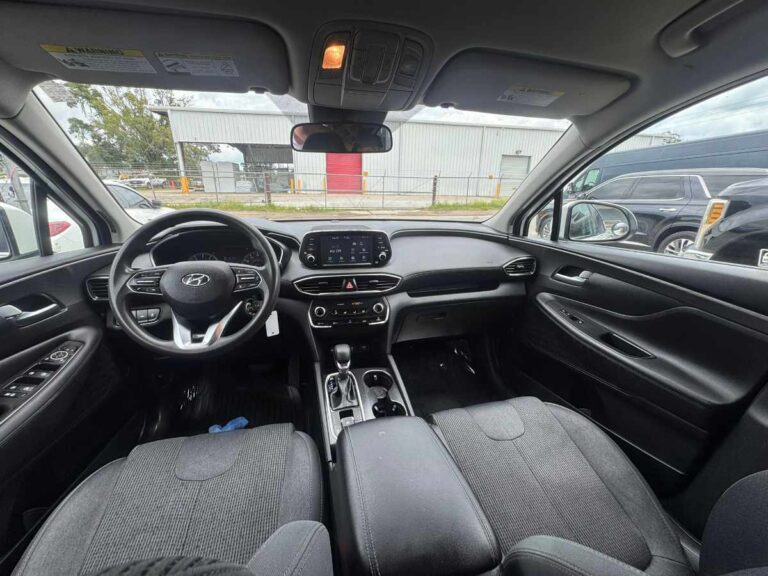 2019-hyundai santa fe se 101870 (10)