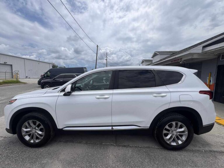2019-hyundai santa fe se 101870 (3)