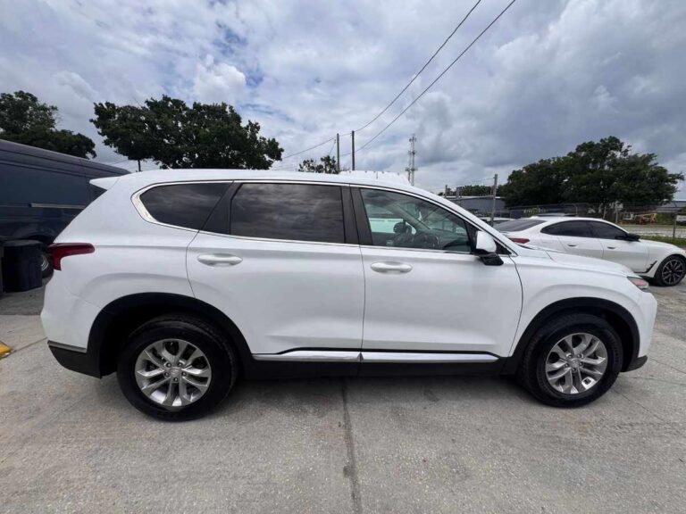 2019-hyundai santa fe se 101870 (5)