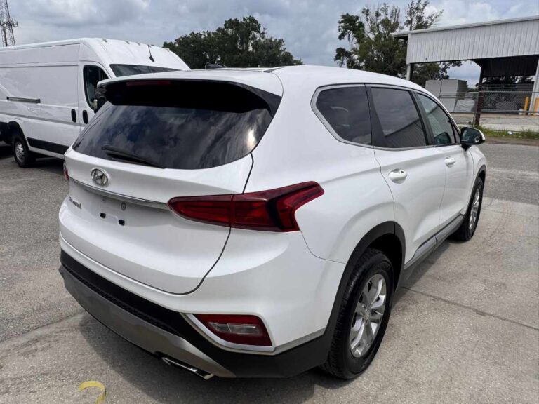 2019-hyundai santa fe se 101870 (9)