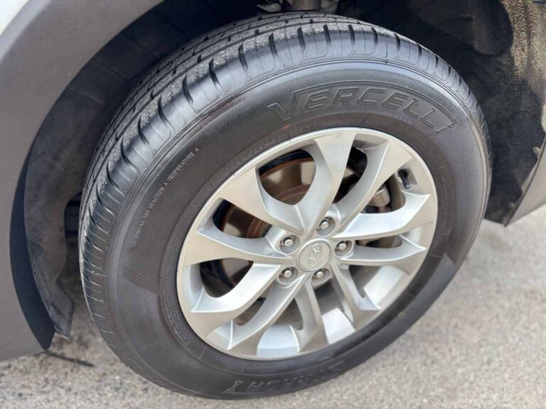 2019-hyundai-santa-fe-se-branco-101870 (18)
