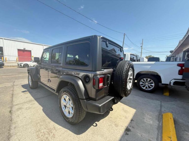 2021-jeep-wrangler-unlimited-islander-723151 (4)