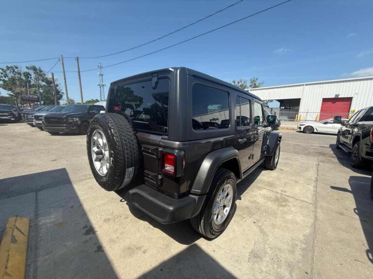 2021-jeep-wrangler-unlimited-islander-723151 (6)