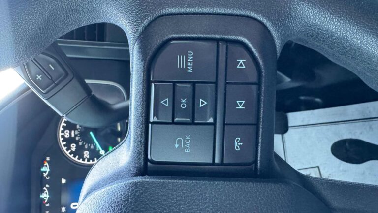 2023--ford-f150-xl-branca-c03174 (10)