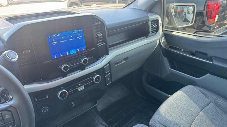 2023--ford-f150-xl-branca-c03174 (18)