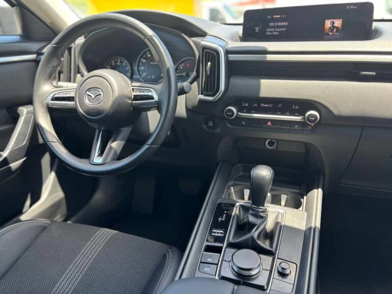 2024-mazda-cx-50-preferred-181873 (11)