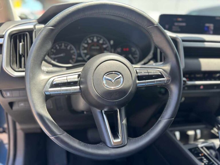 2024-mazda-cx-50-preferred-181873 (12)