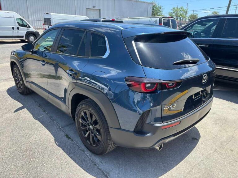 2024-mazda-cx-50-preferred-181873 (4)