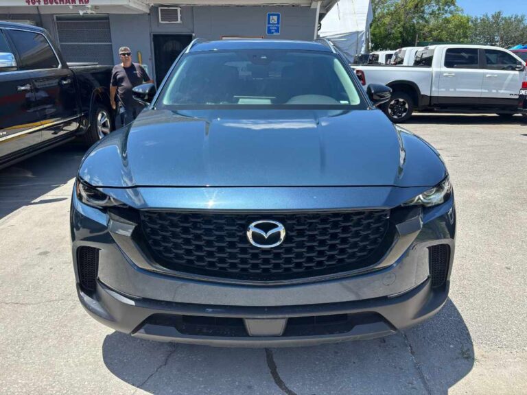 2024-mazda-cx-50-preferred-181873 (7)