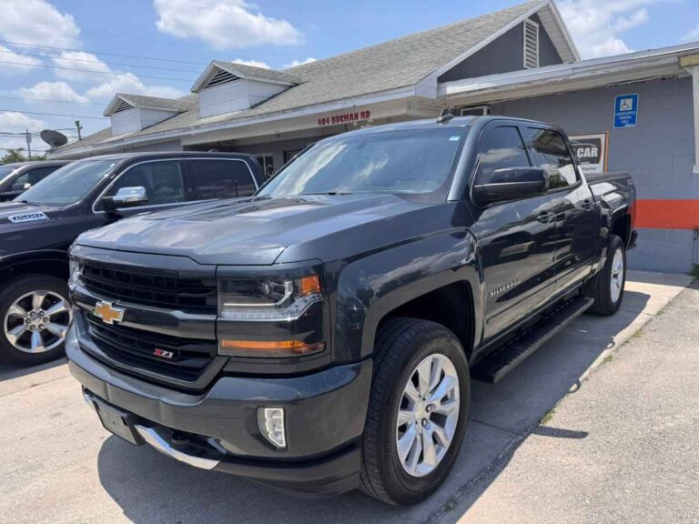 2017-chevrolet-silverado-1500-lt-333079 (1)