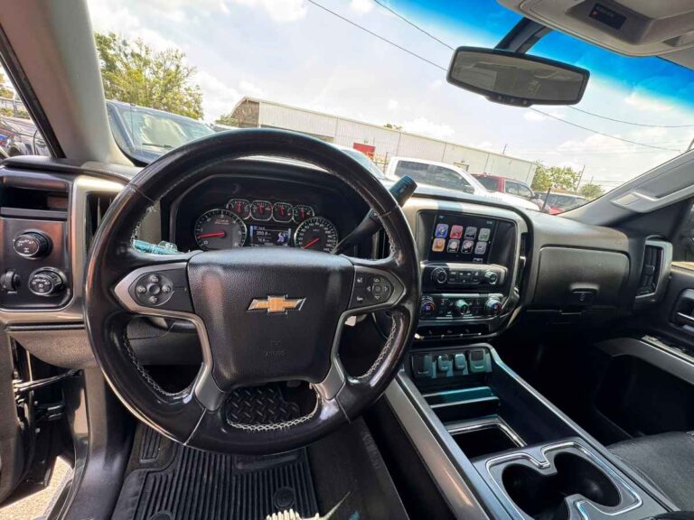 2017-chevrolet-silverado-1500-lt-333079 (8)