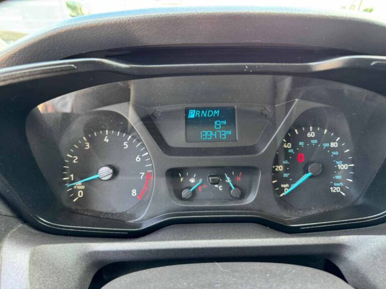 2017-ford-transit-350-branco-A82116 (8)