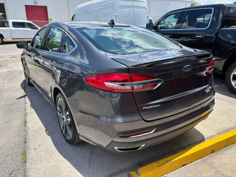 2019-ford-fusion-titanium-cinza-153200 (4)