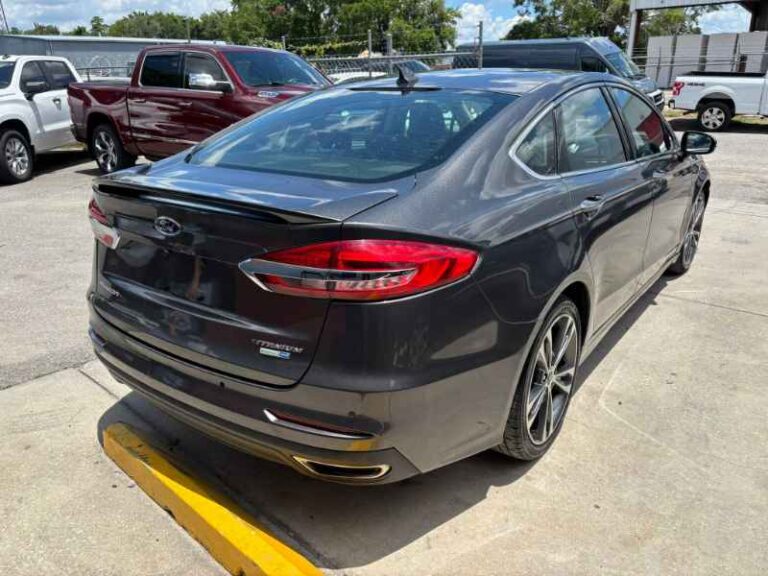 2019-ford-fusion-titanium-cinza-153200 (6)