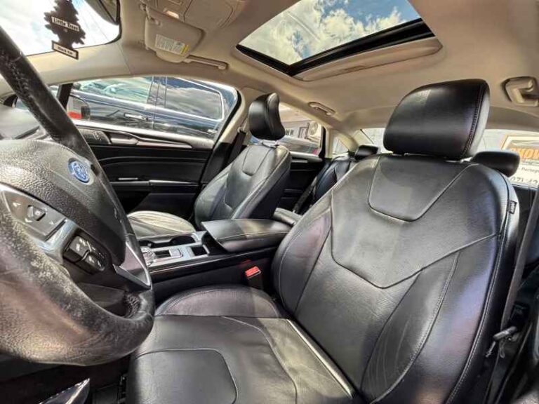 2019-ford-fusion-titanium-cinza-153200 (8)