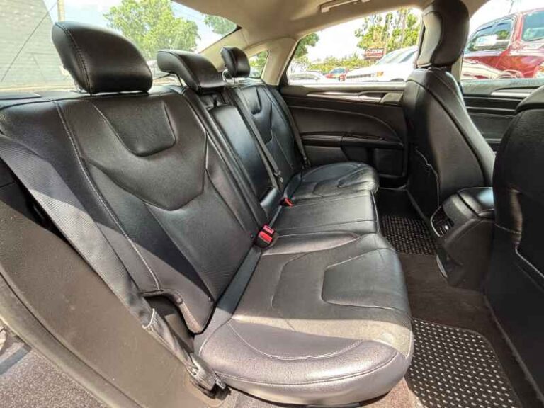 2019-ford-fusion-titanium-cinza-153200 (9)