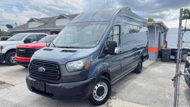 2019-ford-transit-250-b29081 (1)