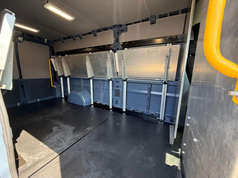 2019-ram-promaster-3500-159-wb-553622 (12)