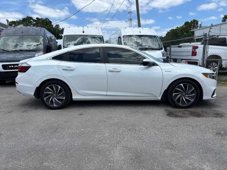 2021-honda-insight-touring-branco-001956 (3)