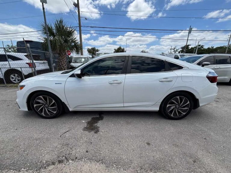 2021-honda-insight-touring-branco-001956 (7)