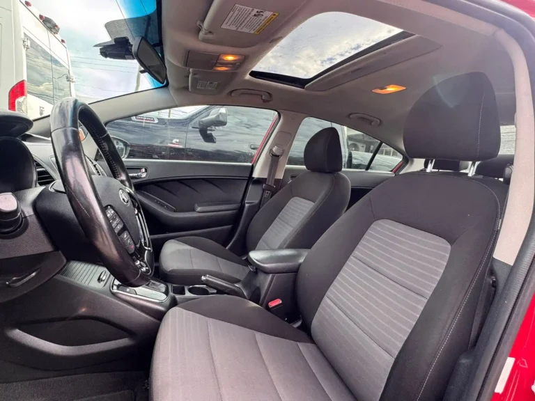 kia-forte-s-266887 (11)
