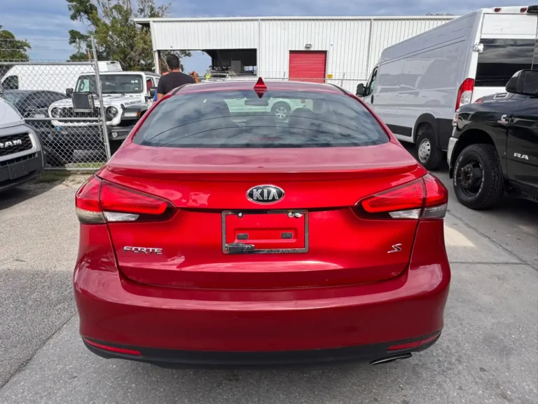 kia-forte-s-266887 (9)