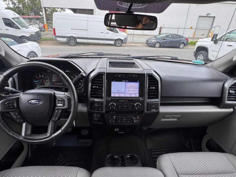 2018-ford-f-150-xlt-e73134 (15)