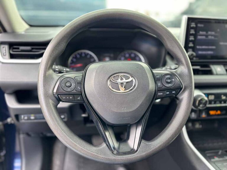 2019-toyota-rav4-xle-azul-014040 (12)