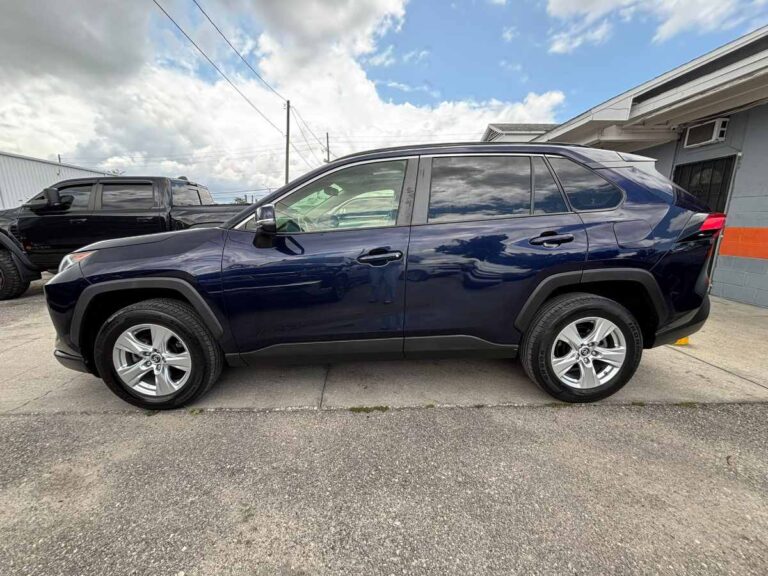 2019-toyota-rav4-xle-azul-014040 (3)