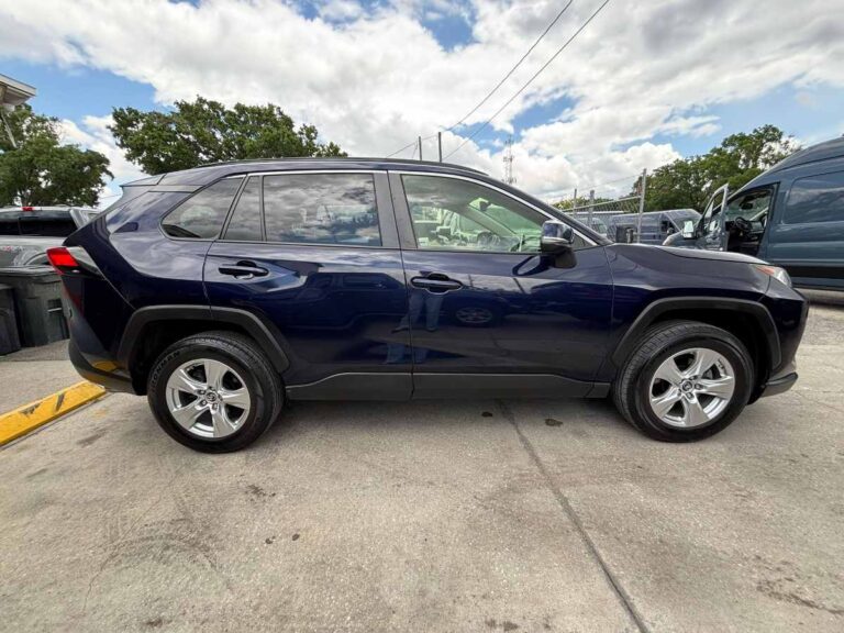 2019-toyota-rav4-xle-azul-014040 (7)
