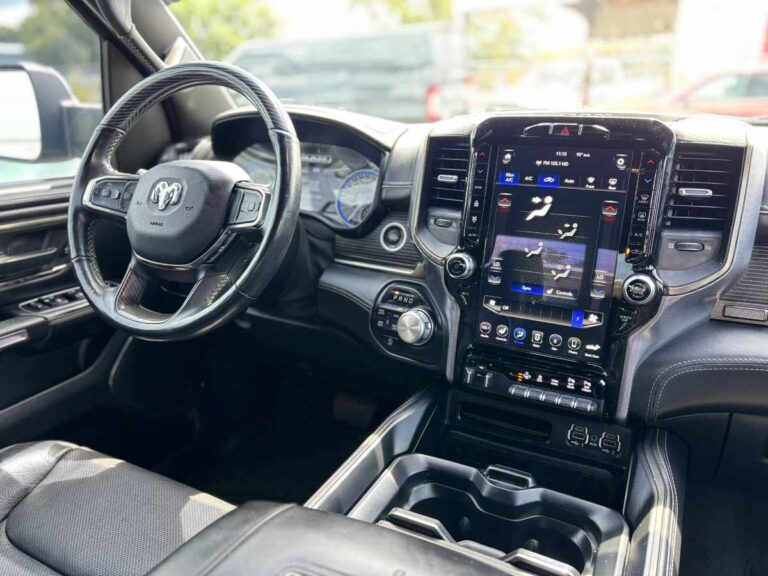 2020-ram-1500-limited-preto-299426 (16)