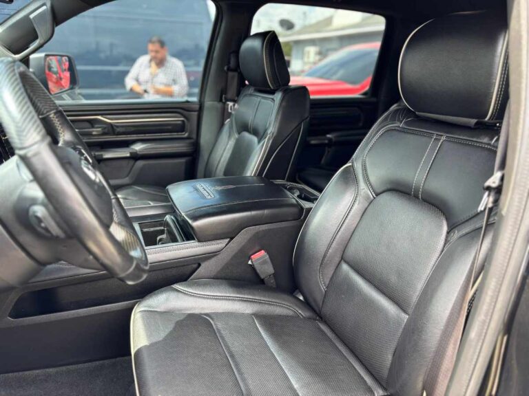 2020-ram-1500-limited-preto-299426 (9)