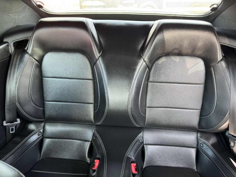 2018-ford-mustang-ecoboost-premium-111863 (14)