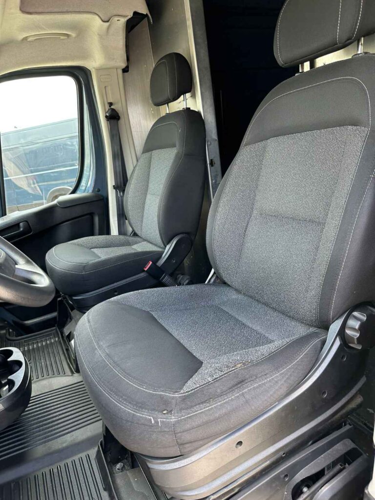 2019-ram-promaster-2500-159-wb-514979 (14)