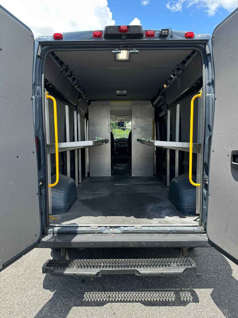 2019-ram-promaster-2500-159-wb-514979 (16)
