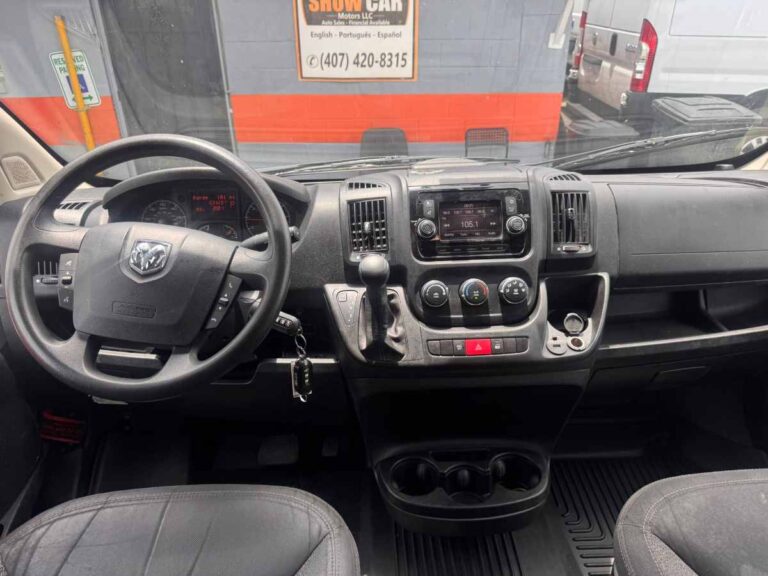 2019-ram-promaster-3500-159-wb-azul-541998 (16)