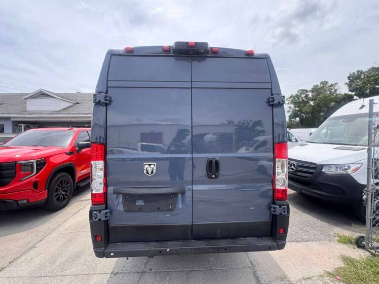2019-ram-promaster-3500-159-wb-azul-541998 (3)