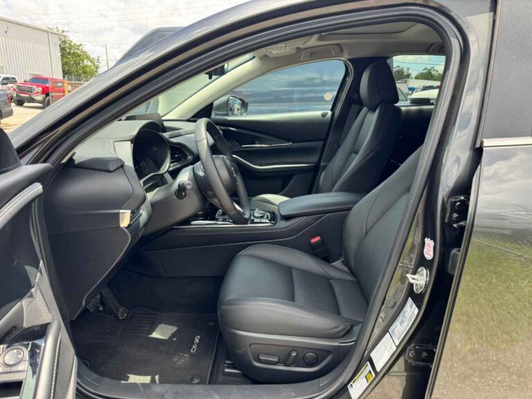 2025-mazda-cx-30-2.5-s-preferred-775560 (13)