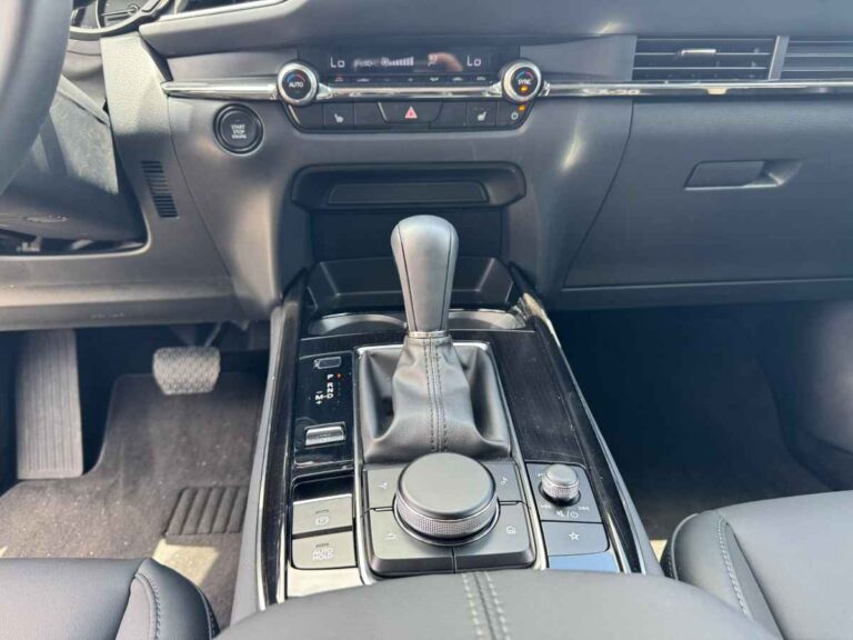 2025-mazda-cx-30-2.5-s-preferred-775560 (15)
