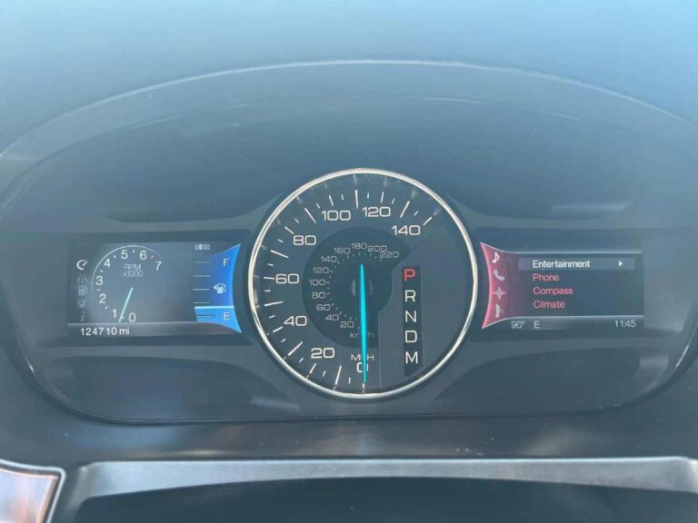 2011-ford-edge-limited-silvera7 (14)