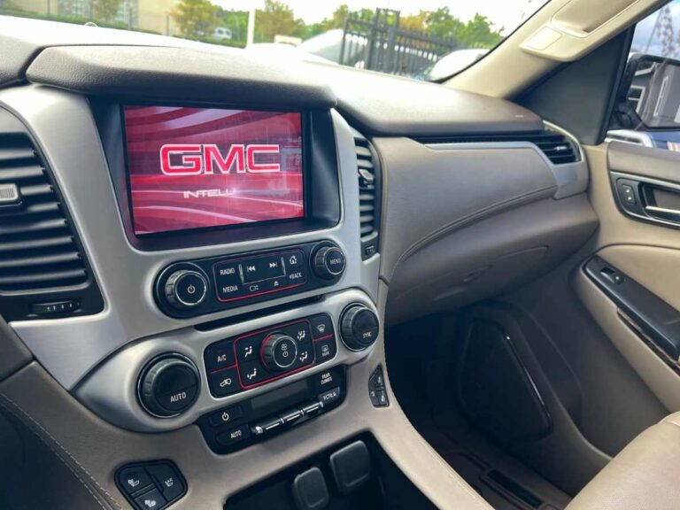 2016-gmc-yukon-xl-slt-branco-257518 (10)
