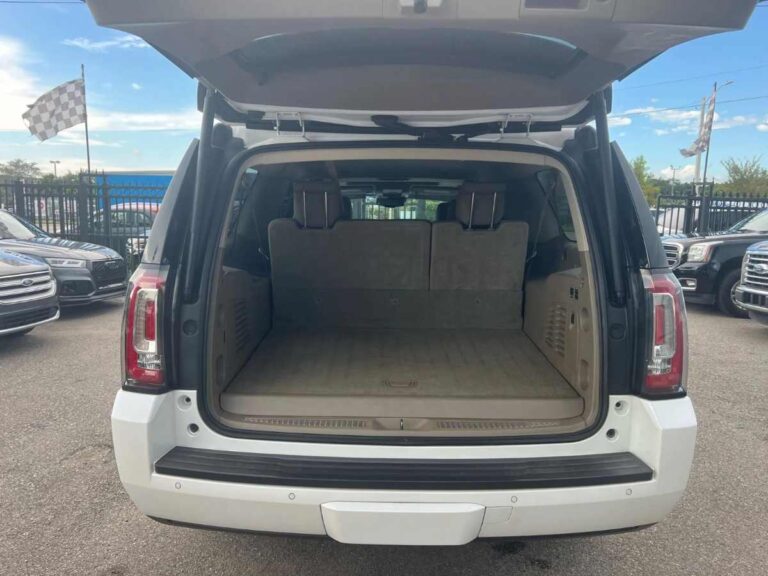 2016-gmc-yukon-xl-slt-branco-257518 (6)