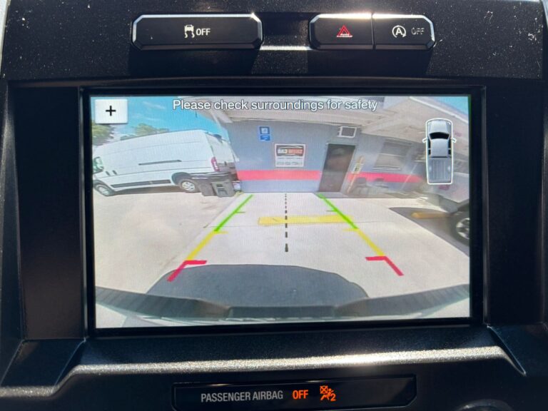 2017-ford-f-150-xlt-branco-C23750 (17)