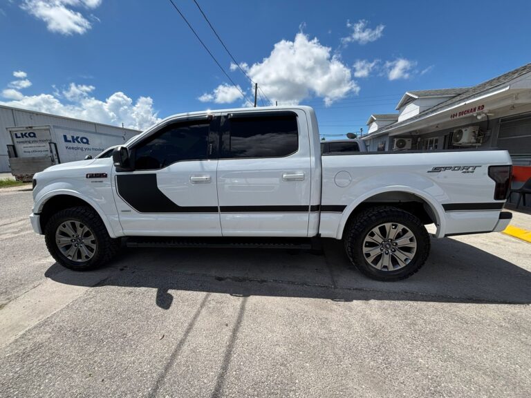 2017-ford-f-150-xlt-branco-C23750 (4)